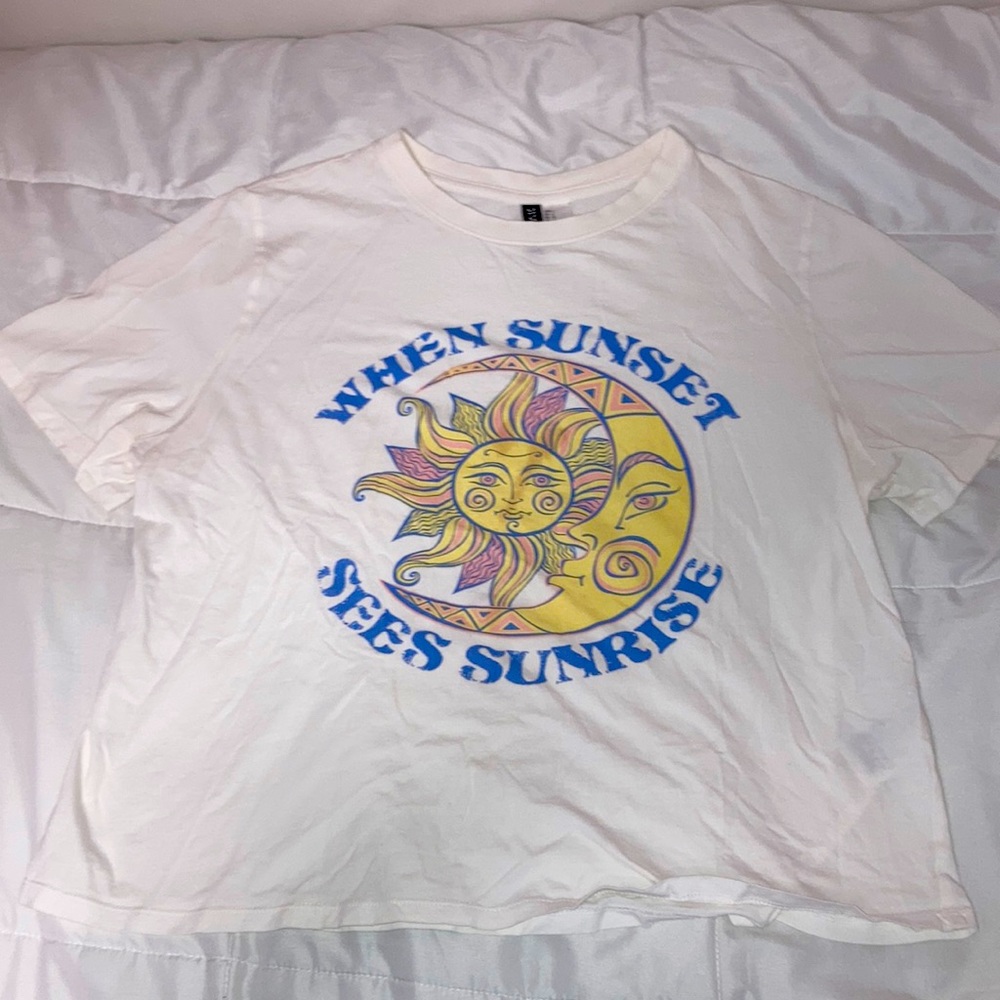 White tee-shirt with print
